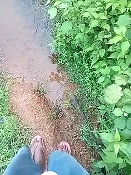 Snapshot of AgitatedStrip9 chatting on 25, 9, 2025 AgitatedStrip9 online show from 25, 9, 2025