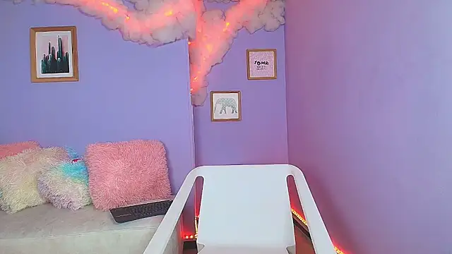 cat nasty online show from 10, 10, 2025