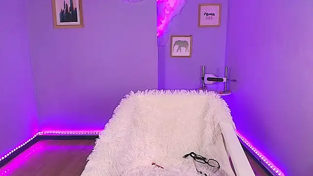 cat nasty online show from 3, 2, 2026