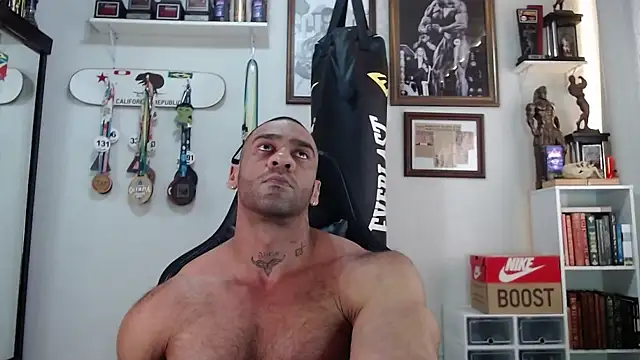 Snapshot of henryhadesflirt chatting on 19, 11, 2025 henryhadesflirt online show from 19, 11, 2025