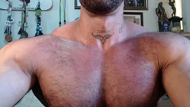 Snapshot of henryhadesflirt chatting on 10, 1, 2026 henryhadesflirt online show from 10, 1, 2026