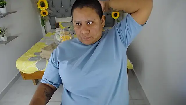 hotlesby valery online show from 28, 11, 2025