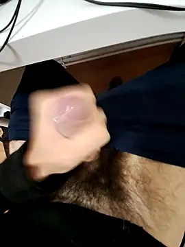 Snapshot of mecumming2 chatting on 2, 10, 2025 mecumming2 online show from 2, 10, 2025