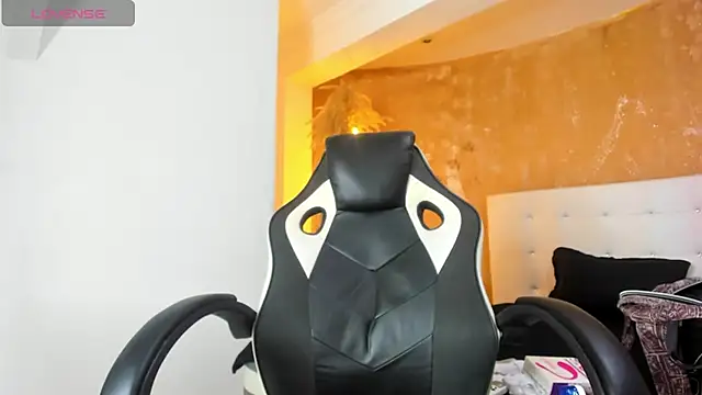 Snapshot of ZOE_ROSE4 chatting on 26, 9, 2025 ZOE ROSE4 online show from 26, 9, 2025