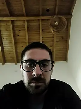 Snapshot of coherro3 chatting on 28, 10, 2025 coherro3 online show from 28, 10, 2025