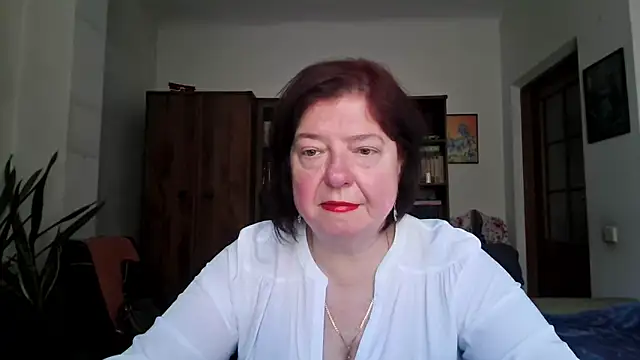 Violet Pulse online show from 4, 5, 2026