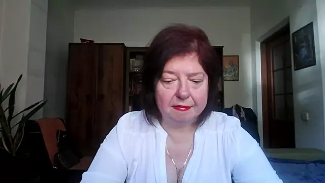 Violet Pulse online show from 7, 5, 2026