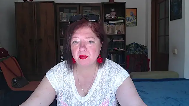 Snapshot of Violet_Pulse chatting on 2, 7, 2026 Violet Pulse online show from 2, 7, 2026