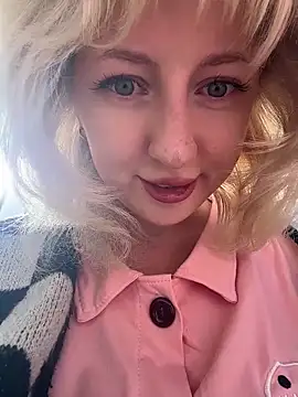 RonnieKiss online show from 5, 5, 2026