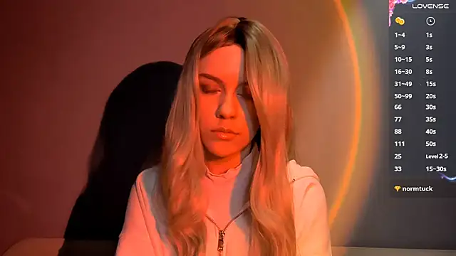 Snapshot of LesterHasting chatting on 19, 9, 2025 LesterHasting online show from 19, 9, 2025