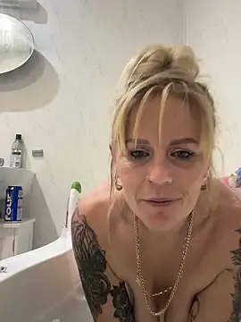 Carmen36XX online show from 26, 10, 2025