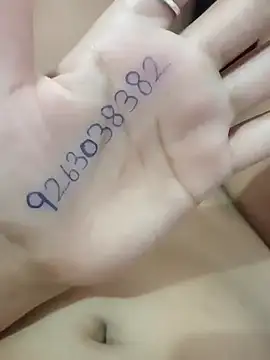 Snapshot of JassiKumari02 chatting on 21, 10, 2025 JassiKumari02 online show from 21, 10, 2025