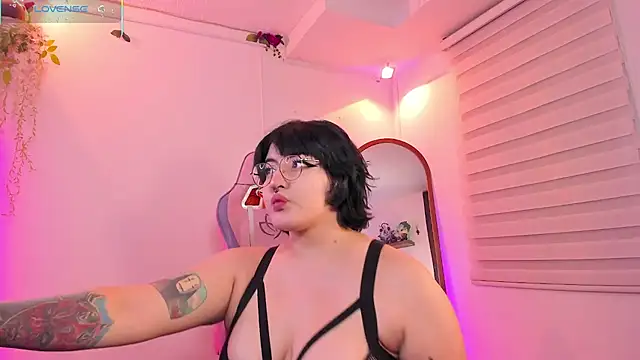 Snapshot of Berrykww_ chatting on 29, 9, 2025 Berrykww online show from 29, 9, 2025