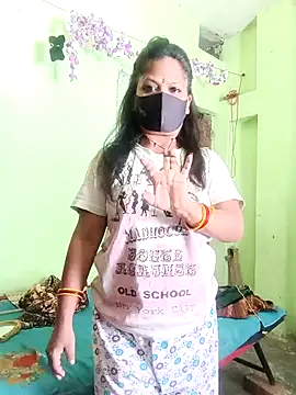 Mona darling21 online show from 19, 5, 2026
