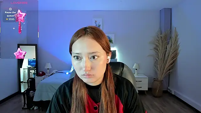 Snapshot of Samara_Hilton_2 chatting on 26, 9, 2025 Samara Hilton 2 online show from 26, 9, 2025