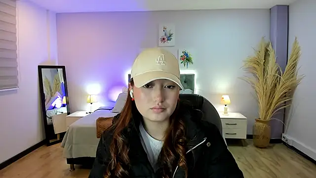 Snapshot of Samara_Hilton_2 chatting on 1, 10, 2025 Samara Hilton 2 online show from 1, 10, 2025