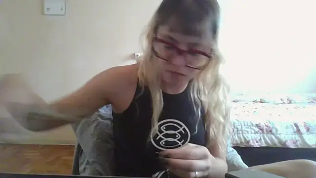 Snapshot of BlondieTami chatting on 29, 3, 2026 BlondieTami online show from 29, 3, 2026