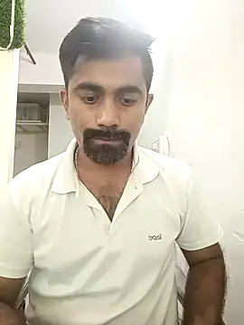 Snapshot of Shergillvicky69 chatting on 3, 10, 2025 Shergillvicky69 online show from 3, 10, 2025