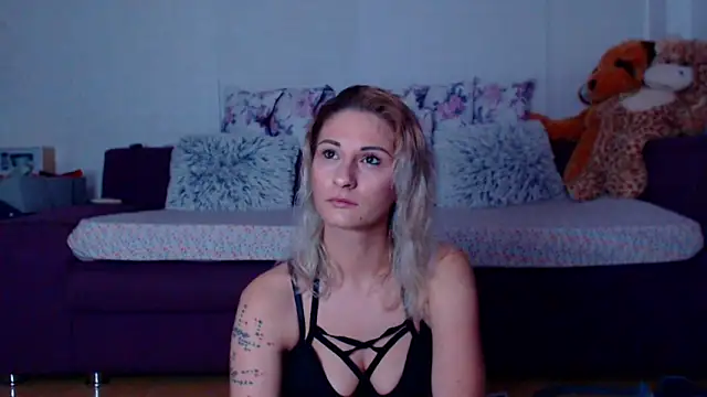 CassieSpell online show from 3, 3, 2026