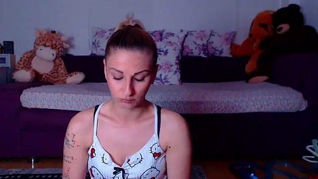 CassieSpell online show from 5, 5, 2026