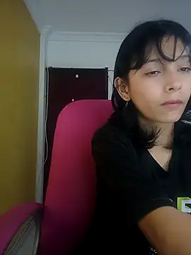 Snapshot of xoxo_milk chatting on 7, 11, 2025 xoxo milk online show from 7, 11, 2025