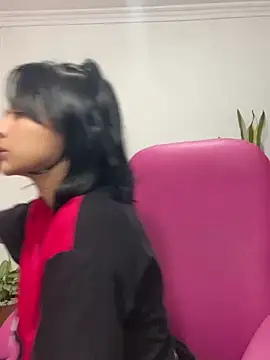 Snapshot of xoxo_milk chatting on 15, 3, 2026 xoxo milk online show from 15, 3, 2026