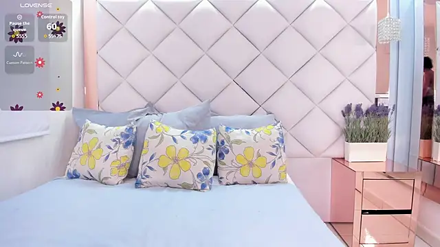 carlafontaine online show from 22, 10, 2025