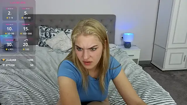 Snapshot of AlinaLiii chatting on 12, 5, 2026 AlinaLiii online show from 12, 5, 2026