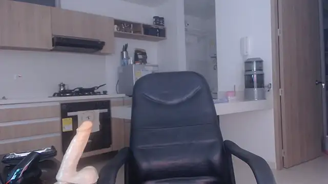 LovePaula online show from 9, 2, 2026