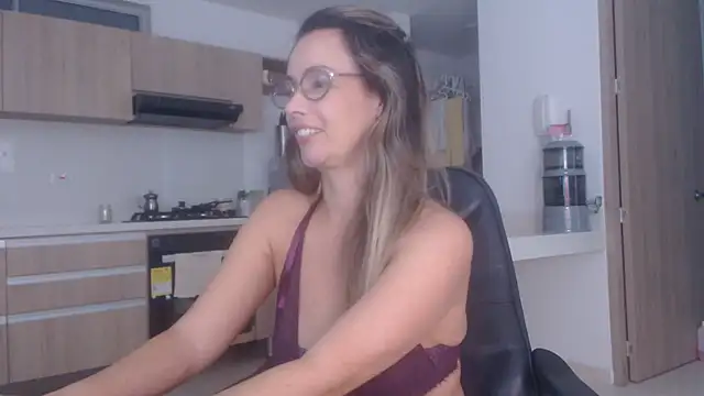 LovePaula online show from 24, 2, 2026