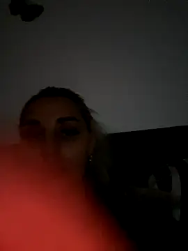 Snapshot of Giullyaxx chatting on 7, 10, 2025 Giullyaxx online show from 7, 10, 2025