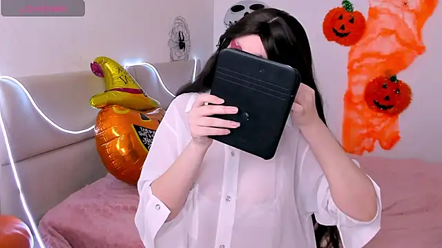 AishaAysitt online show from 31, 10, 2025