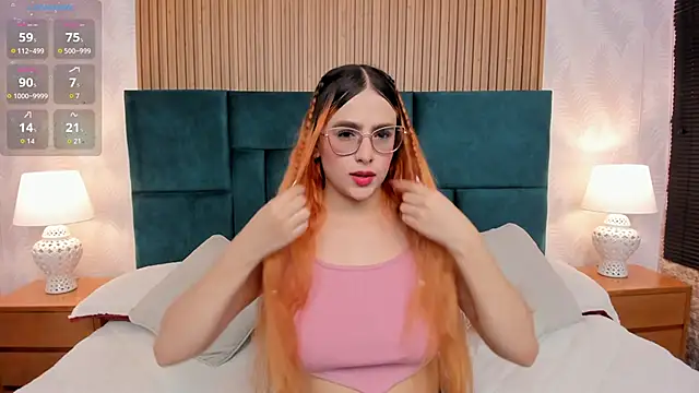 Amber kiss  online show from 23, 10, 2025