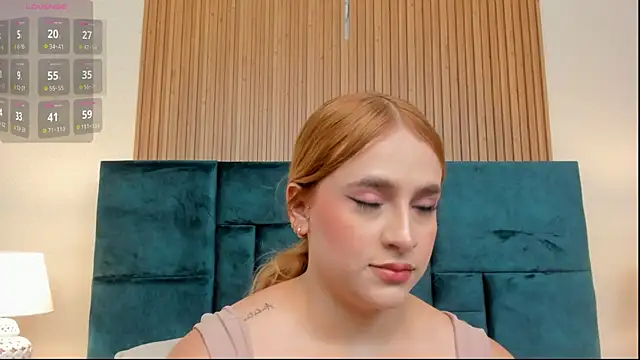 Amber kiss  online show from 7, 8, 2026