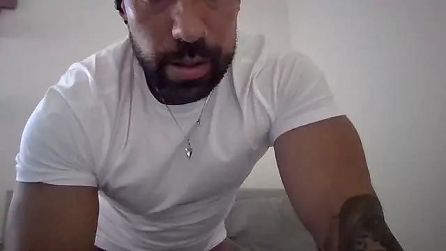 Snapshot of GymKing99 chatting on 6, 7, 2026 GymKing99 online show from 6, 7, 2026