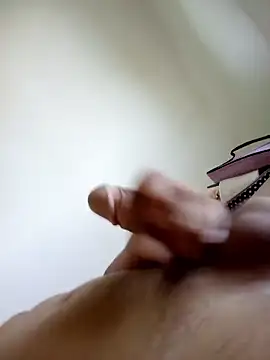 Snapshot of chikosexiii chatting on 21, 10, 2025 chikosexiii online show from 21, 10, 2025