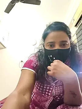 Snapshot of Charm_Queen chatting on 8, 2, 2026 Charm Queen online show from 8, 2, 2026