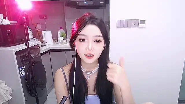 Snapshot of Miao-Maimiao chatting on 24, 9, 2025 Miao-Maimiao online show from 24, 9, 2025