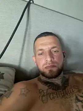 Danielxxxbbn online show from 1, 10, 2025