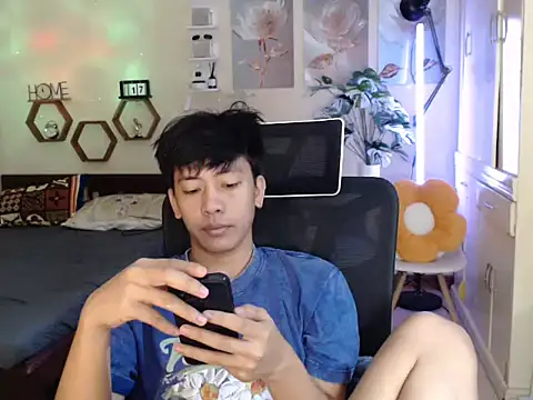 niel cumshow online show from 18, 12, 2025