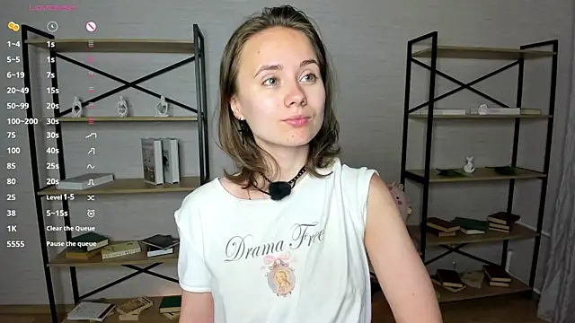 Crysta1Eva  online show from 4, 7, 2026
