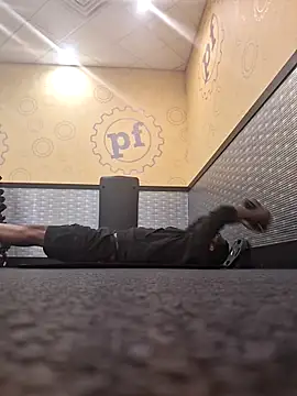 Snapshot of 214KingLonggg chatting on 8, 2, 2026 214KingLonggg online show from 8, 2, 2026