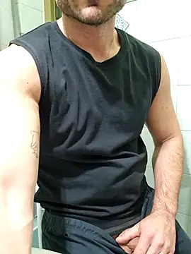 Snapshot of giovan2020 chatting on 14, 12, 2025 giovan2020 online show from 14, 12, 2025