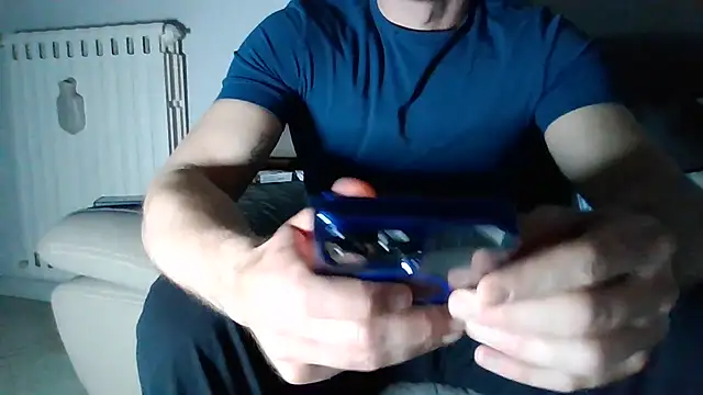 Snapshot of giovan2020 chatting on 1, 4, 2026 giovan2020 online show from 1, 4, 2026