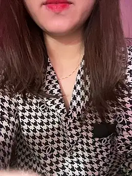 Snapshot of Lusi-sexy chatting on 1, 3, 2026 Lusi-sexy online show from 1, 3, 2026