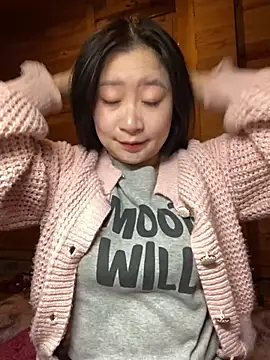 violet-00 online show from 28, 11, 2025