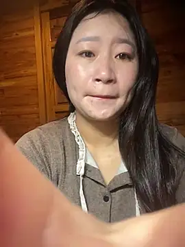 violet-00 online show from 11, 3, 2026