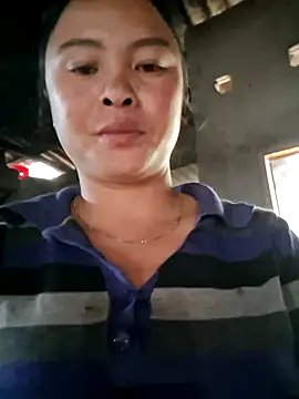 xuxulovezz online show from 10, 11, 2025