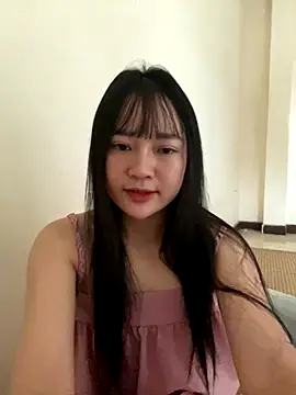 Snapshot of Be_xinh chatting on 29, 9, 2025 Be xinh online show from 29, 9, 2025