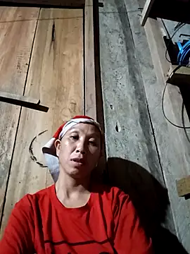 Snapshot of vtmbae chatting on 5, 10, 2025 vtmbae online show from 5, 10, 2025